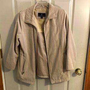 London Fog Sz M light tan/khaki lined jacket